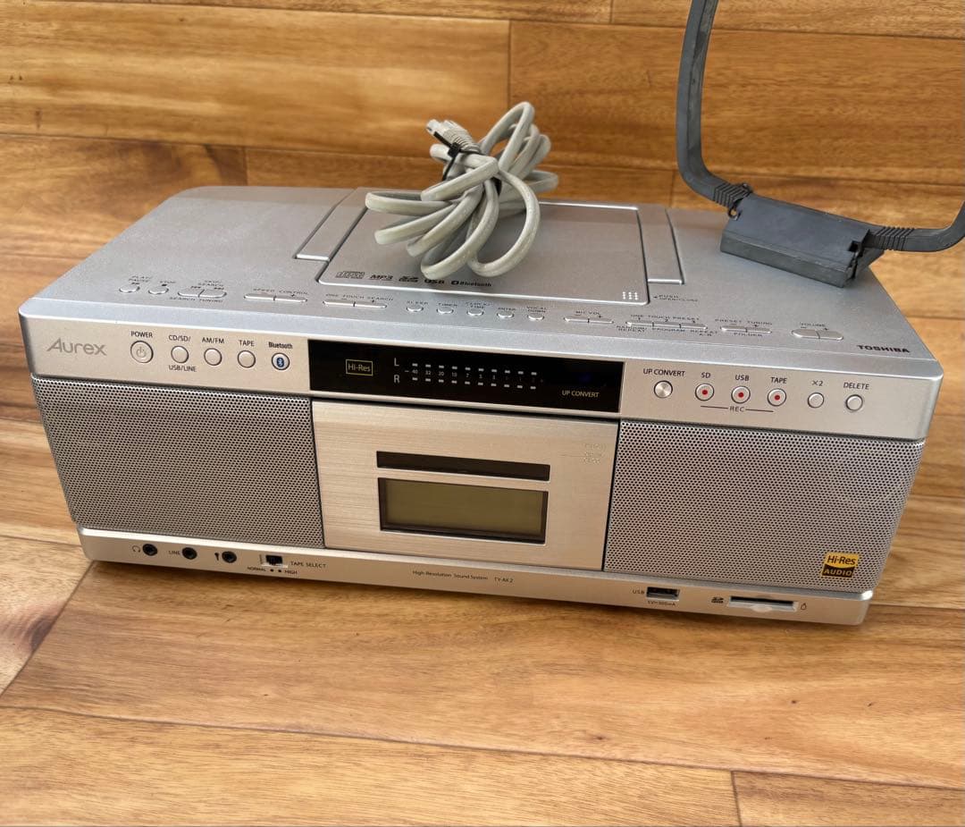 Bluetooth SD USB 東芝 TY-AK2CDラジオカセットレコーダー