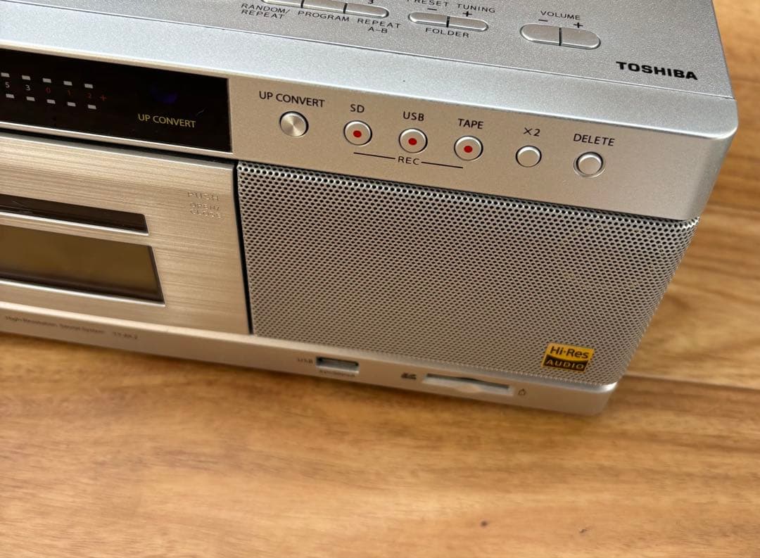 Bluetooth SD USB 東芝 TY-AK2CDラジオカセットレコーダー