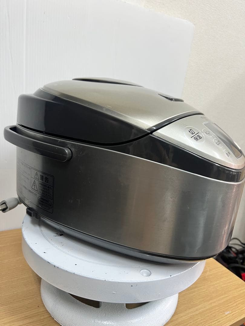 三菱 MITSUBISHI 圧力IHジャー炊飯器NJ-TE10-S 1.0L