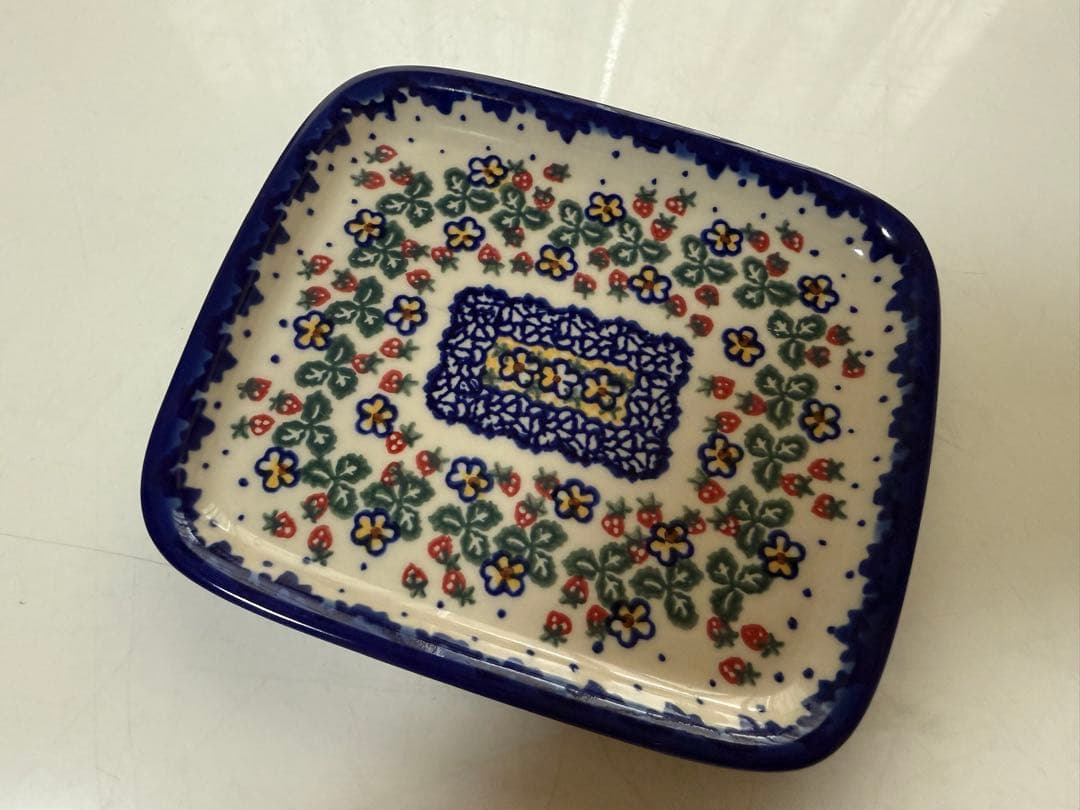 ポーリッシュポタリー ポーランド食器 いちご ⚠️訳あり セット