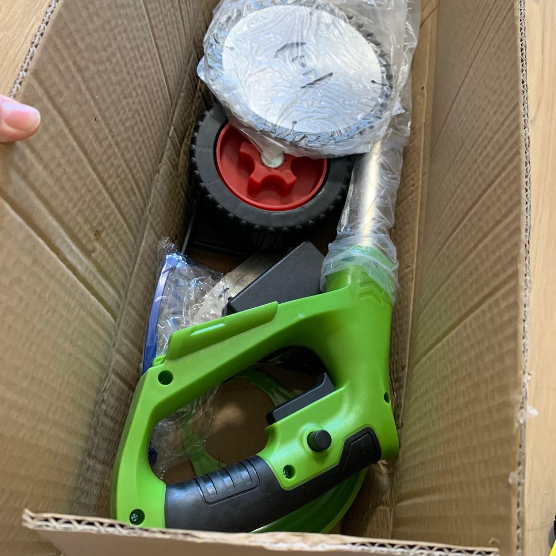 ❤️大特価❤️草刈り機 充電式 高性能 21V 4000mAh 芝刈り機