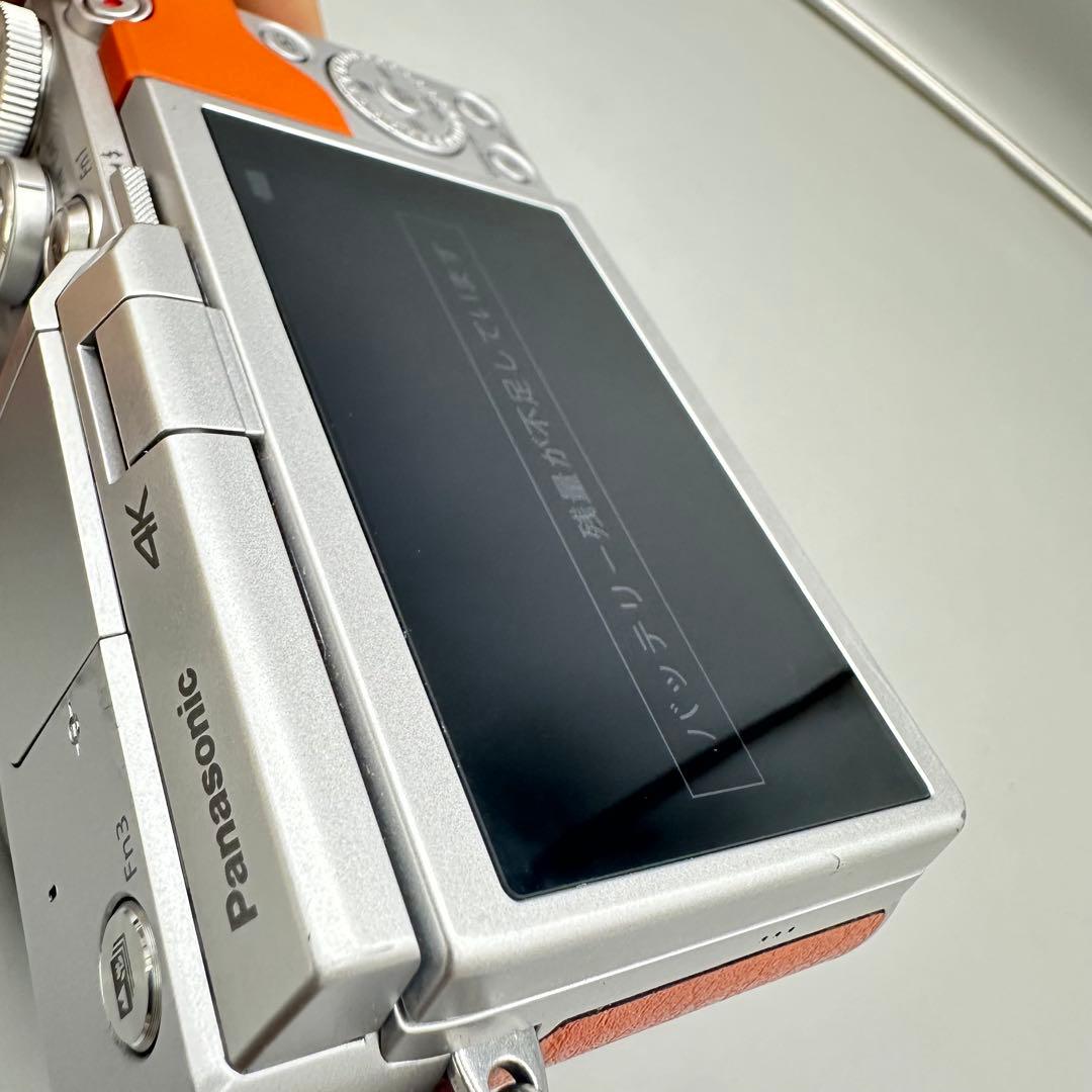 Panasonic DC-GF10WA パナソニックミラーレス　ダブルズーム