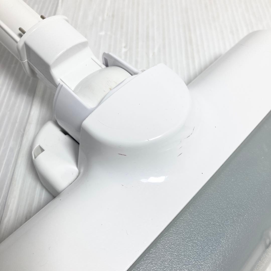 極美品 アイリスオーヤマ サイクロン スティック掃除機 SCD-122P-W