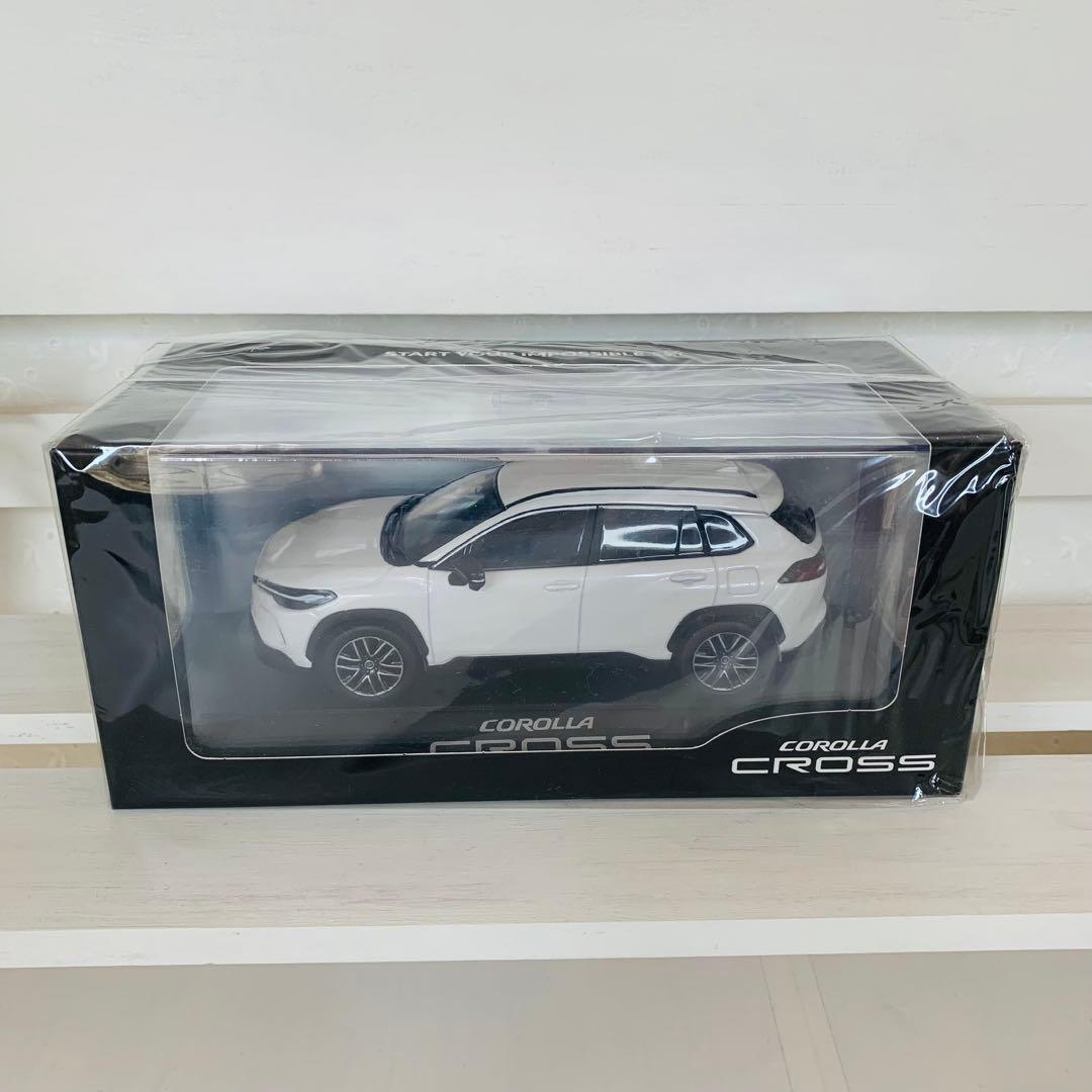 [新品]トヨタ COROLLA CROSS カローラクロス ミニカー 後期型
