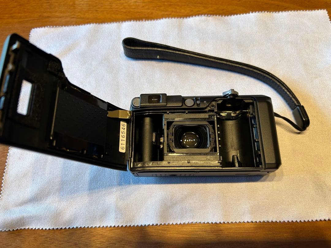 Konica Lexio 70 コンパクトカメラ　革製ケース付き