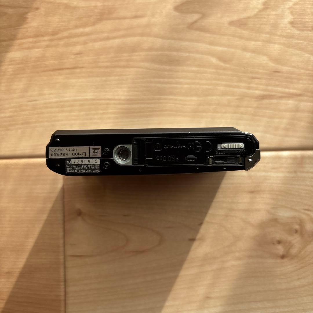 SONY Cyber-shot DSC-T70デジタルカメラ　充電器　ケース付き