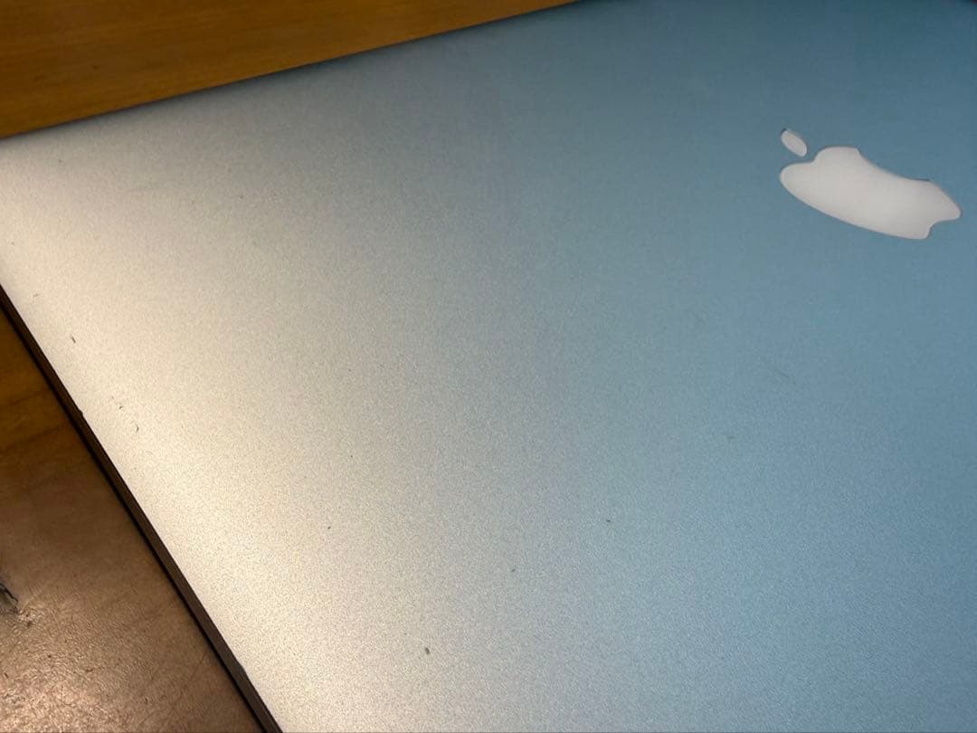MacBook Pro 15インチ Mid2015 i7 16GB 256GB