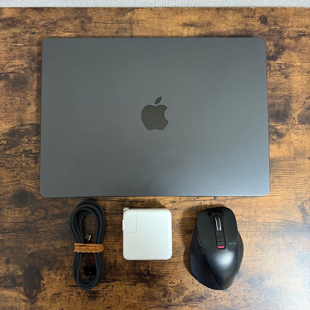 MacBook Pro 14インチ M4 メモリ24GB SSD1TB AC+