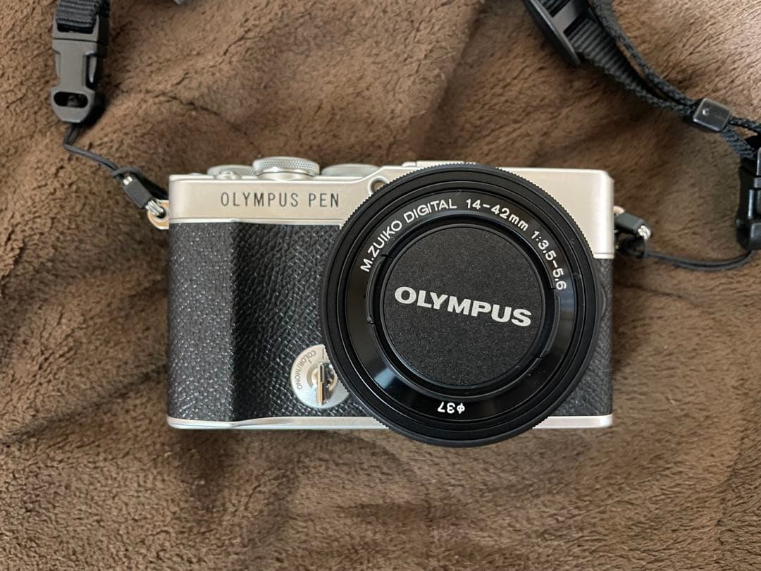OLYMPUS PEN E-PL7 ミラーレスカメラセット