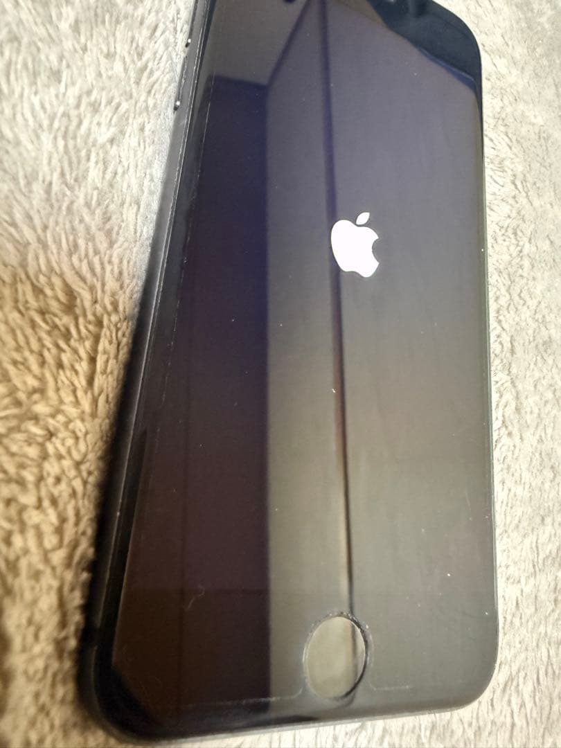 Apple iPhone 8 スペースグレー 本体割れ無し