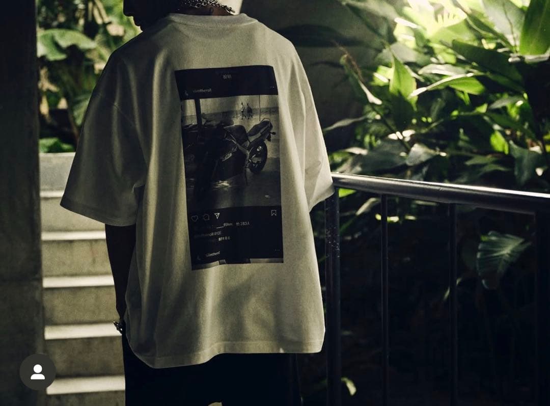 【新品未開封】IO POPUP限定 Tシャツ HONEY FITZ VALLAD