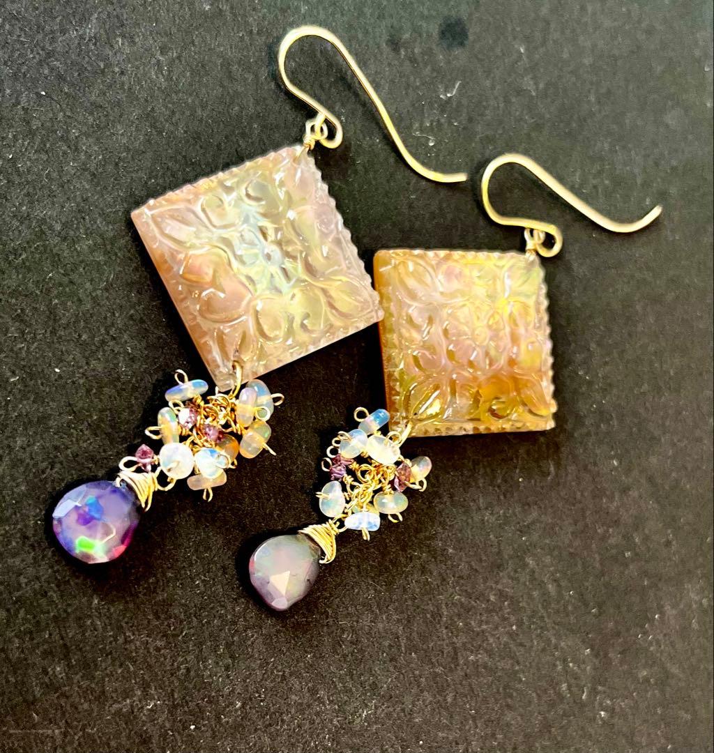 SALE14kgfブラウンシェル✖️水晶タブレットピアス