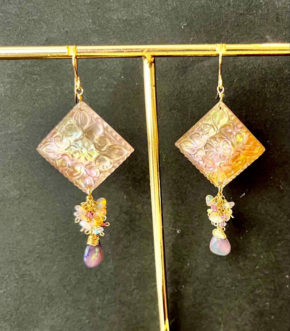 SALE14kgfブラウンシェル✖️水晶タブレットピアス