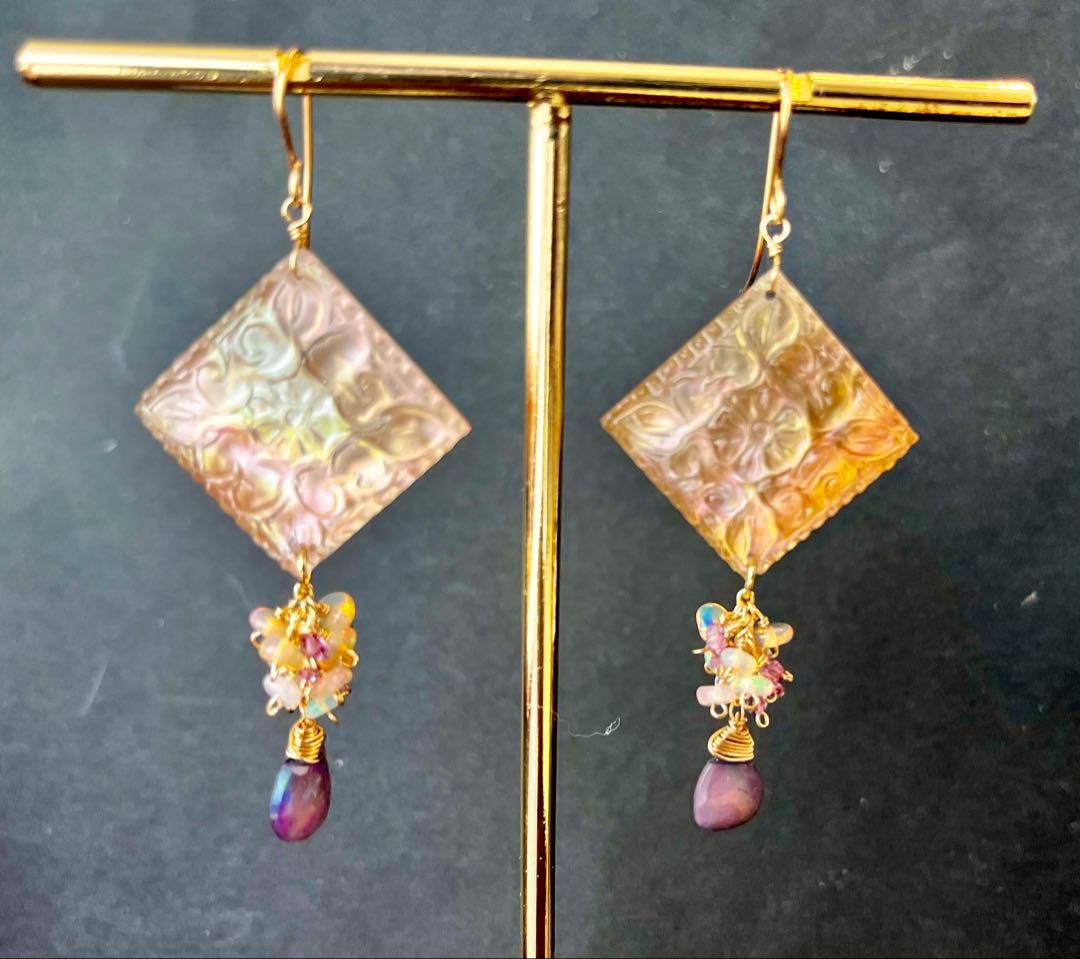 SALE14kgfブラウンシェル✖️水晶タブレットピアス