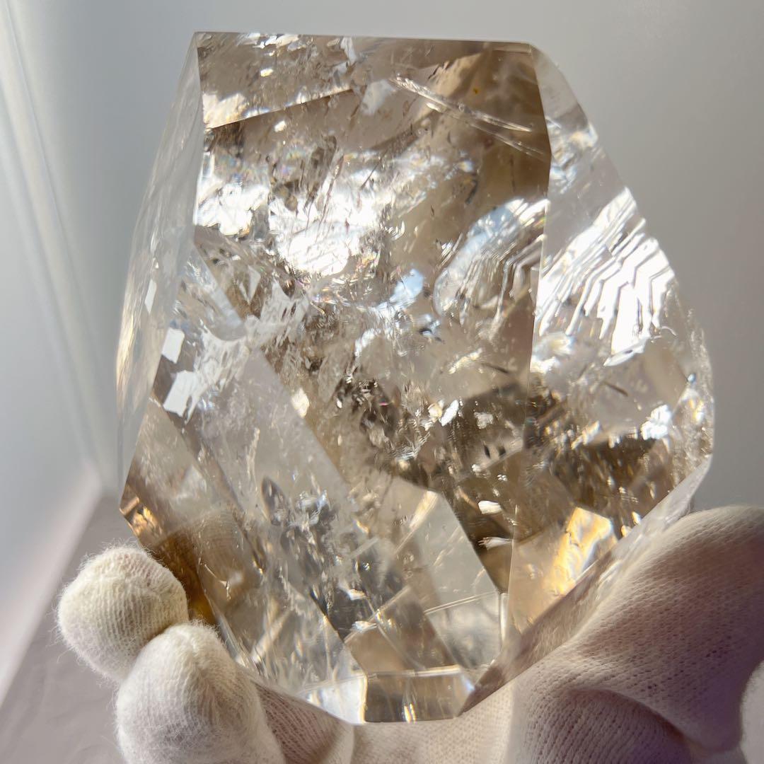 天然石 ライトスモーキーレムリアンクォーツ 台座付き