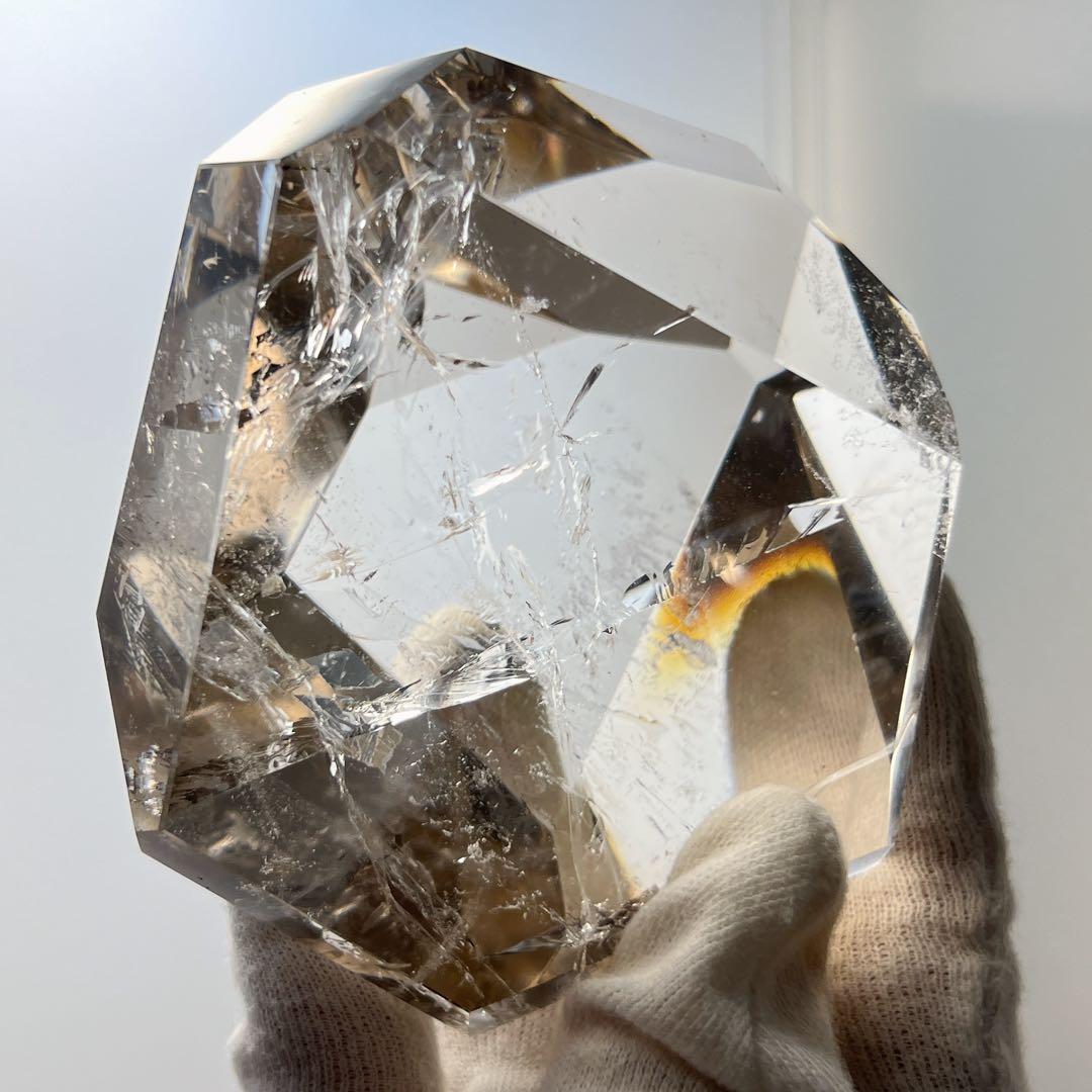 天然石 ライトスモーキーレムリアンクォーツ 台座付き