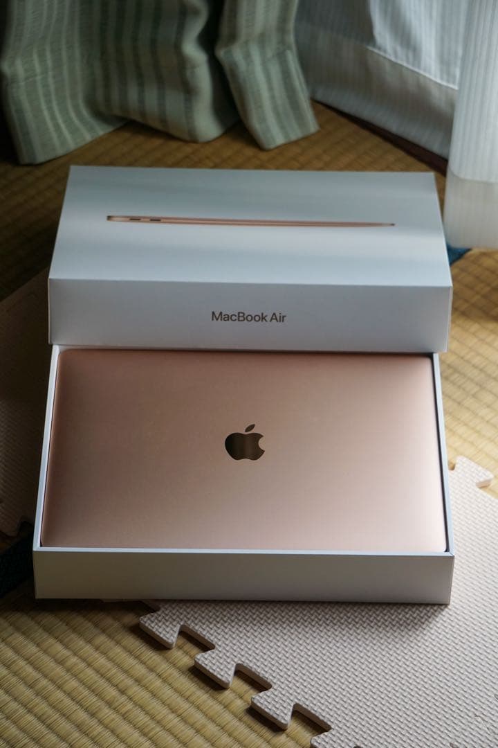 MacBook本体 Macbook Air 13in Apple M1 Chip
