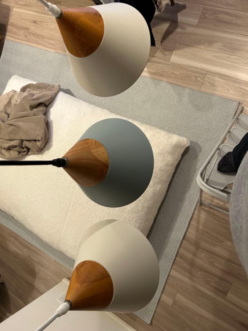 ペンダントライト　3ヶ　コードリール付