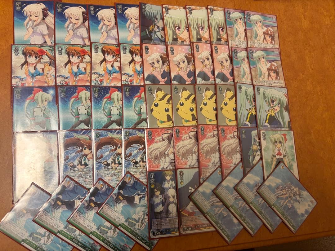 ヴァイスシュヴァルツ　ViVid Strike! 8宝デッキ