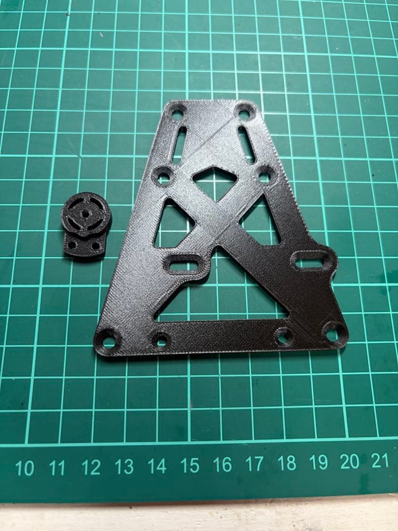 ラジコンパーツ　製作相談用出品　購入禁止