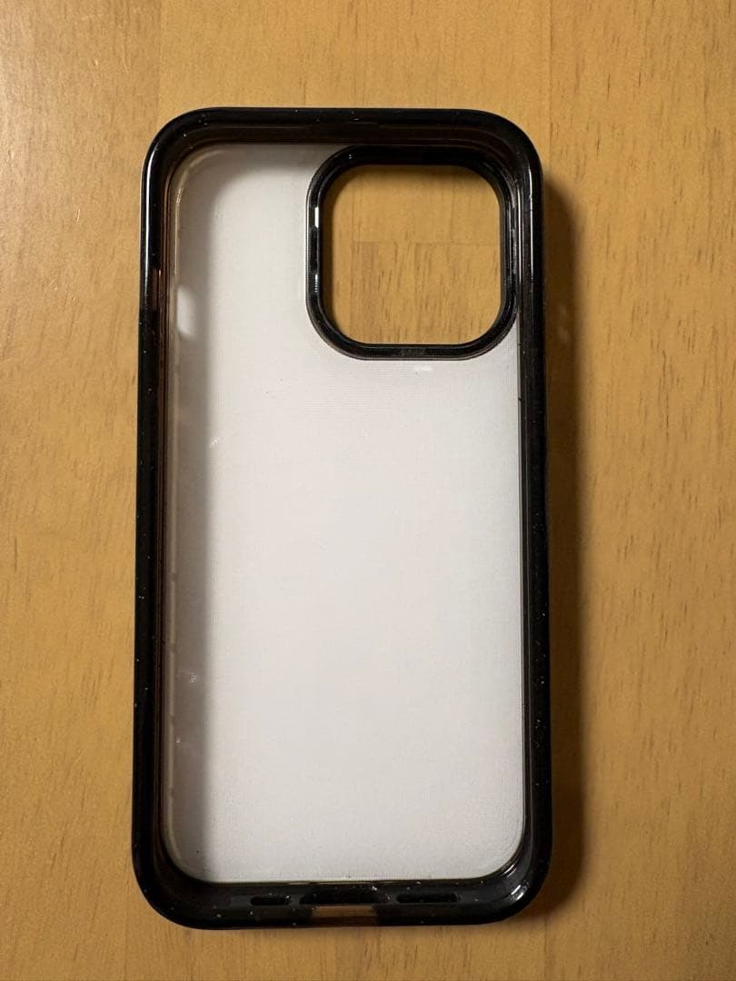 MAISON KITSUNÉ コラボiPhone13Pro