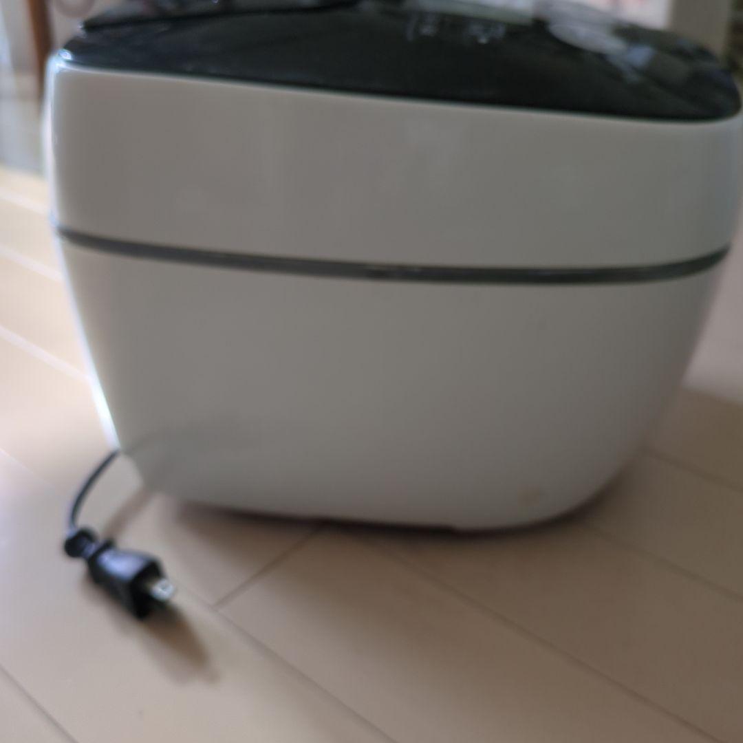 TIGER 圧力IH炊飯ジャー 炊きたて 5.5合炊き JPB-G102