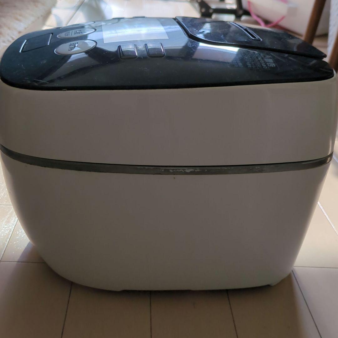 TIGER 圧力IH炊飯ジャー 炊きたて 5.5合炊き JPB-G102