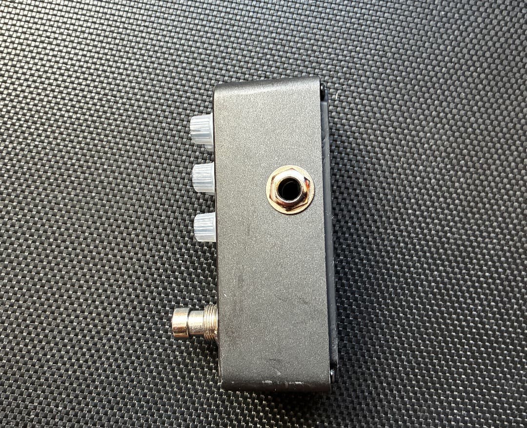 ギター Mooer Micro Preamp 008