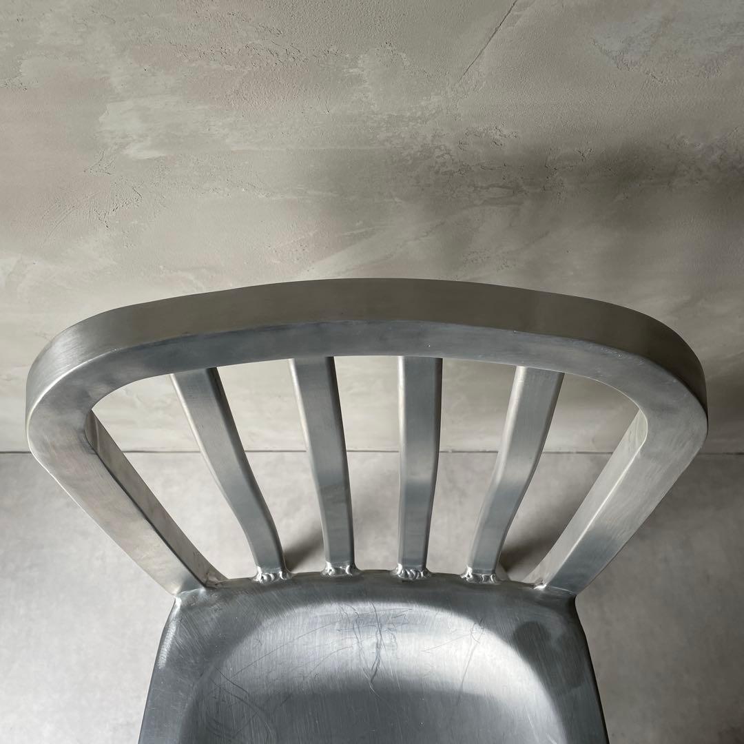 ネイビーチェア　アルミニウム製　バースツール　ハイチェア　シルバー　軽量