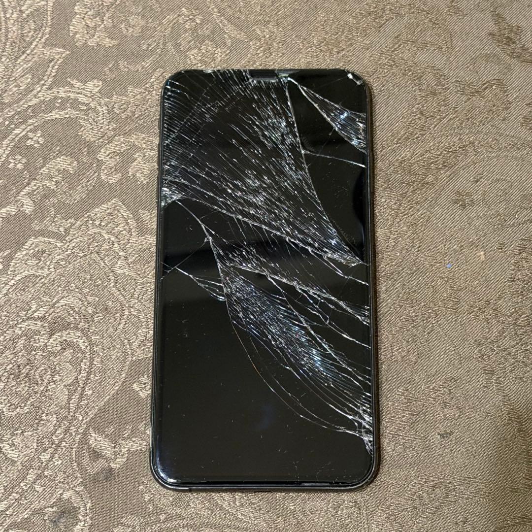 海外版 Apple iPhone Xs Max 256GB スペースグレー