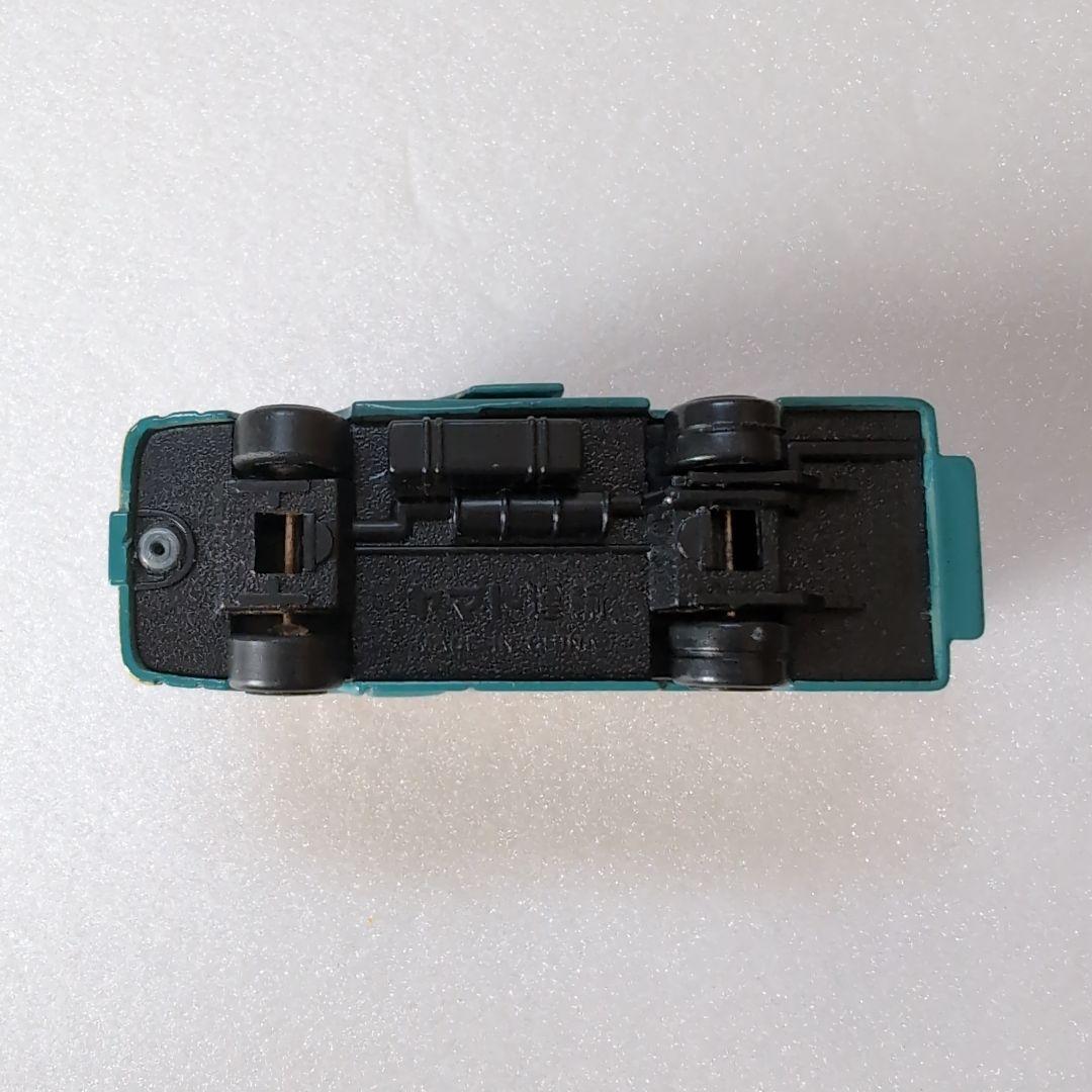 ヤマト運輸　ミニカ―セット　ブリキの缶ケース