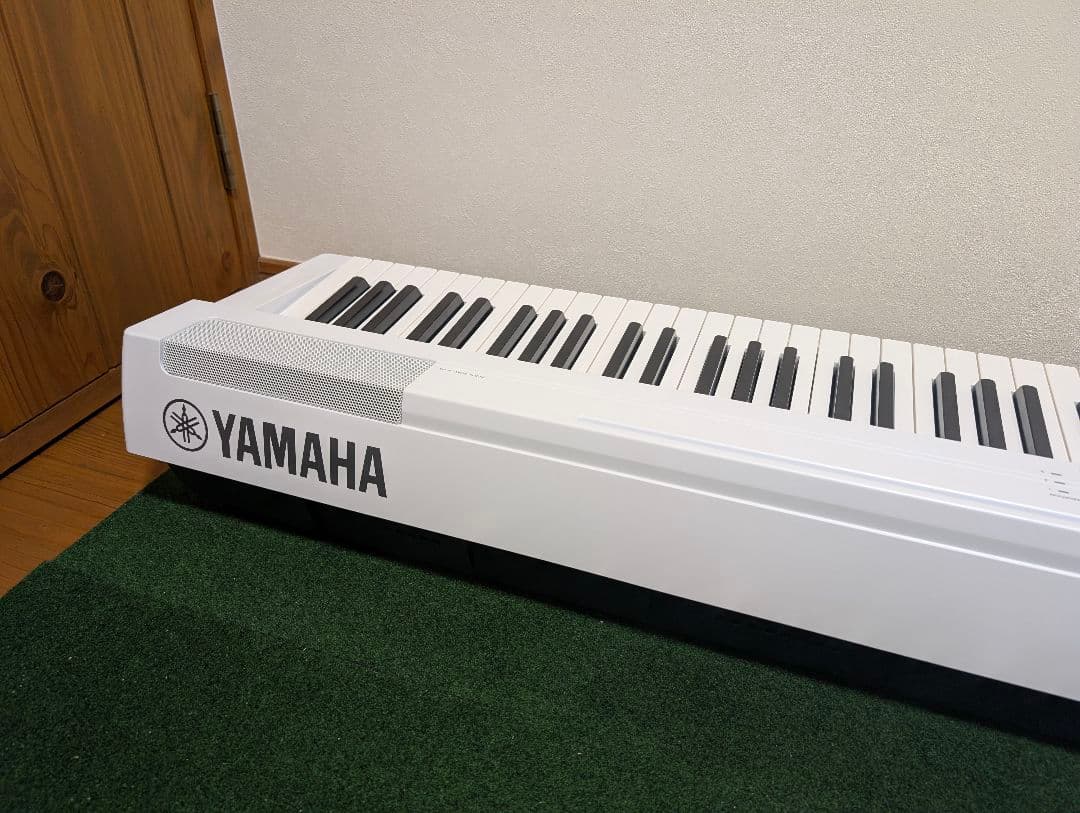 【美品】YAMAHA P-125H ホワイト 88鍵 電子ピアノ