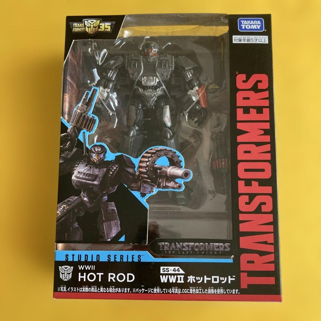 【新品未開封】TRANSFORMERS WWII HOT ROD SS-44