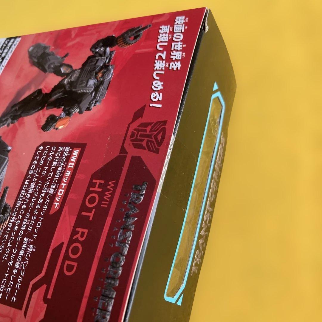 【新品未開封】TRANSFORMERS WWII HOT ROD SS-44