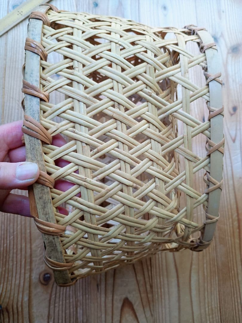 鳥越竹細工　小物入れ　碗籠