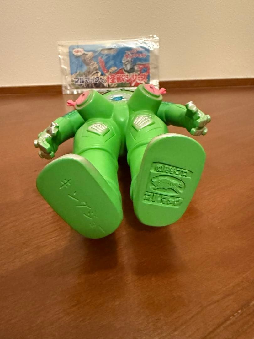 ブルマァク キングジョー（グリーン）　ウルトラセブン