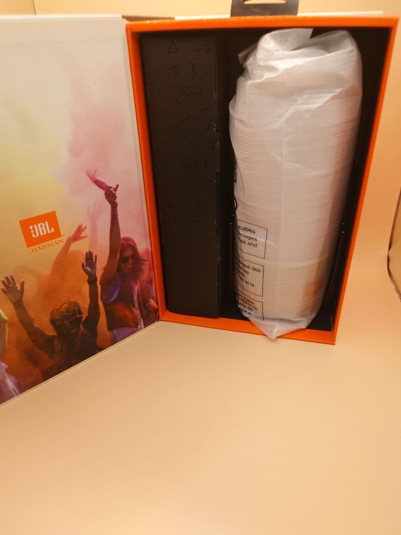 スピーカー・ウーファー JBL PULSE3