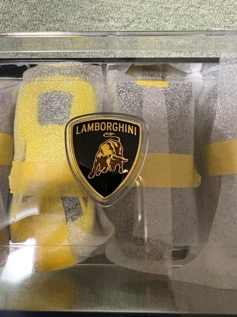 Lamborghini ミニカーセット ランボルギーニケース付16種類