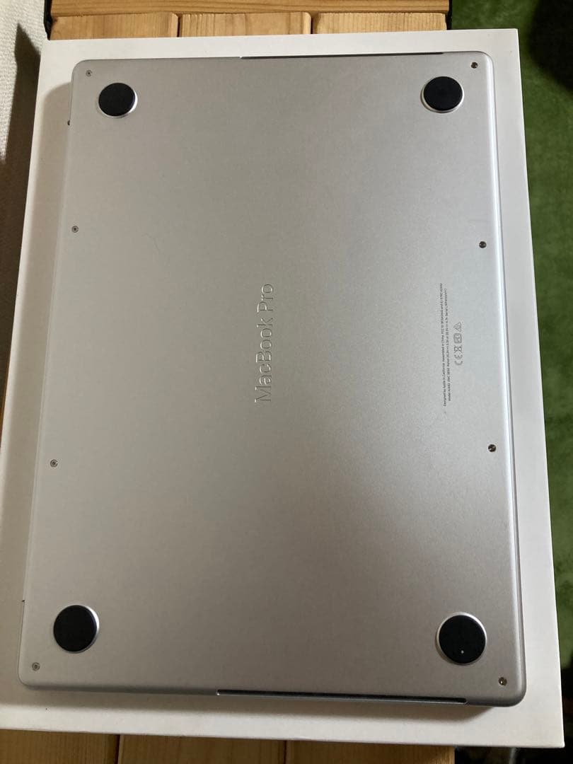 MacBook Pro M1 Pro 14インチ　2021 1TB/16GB