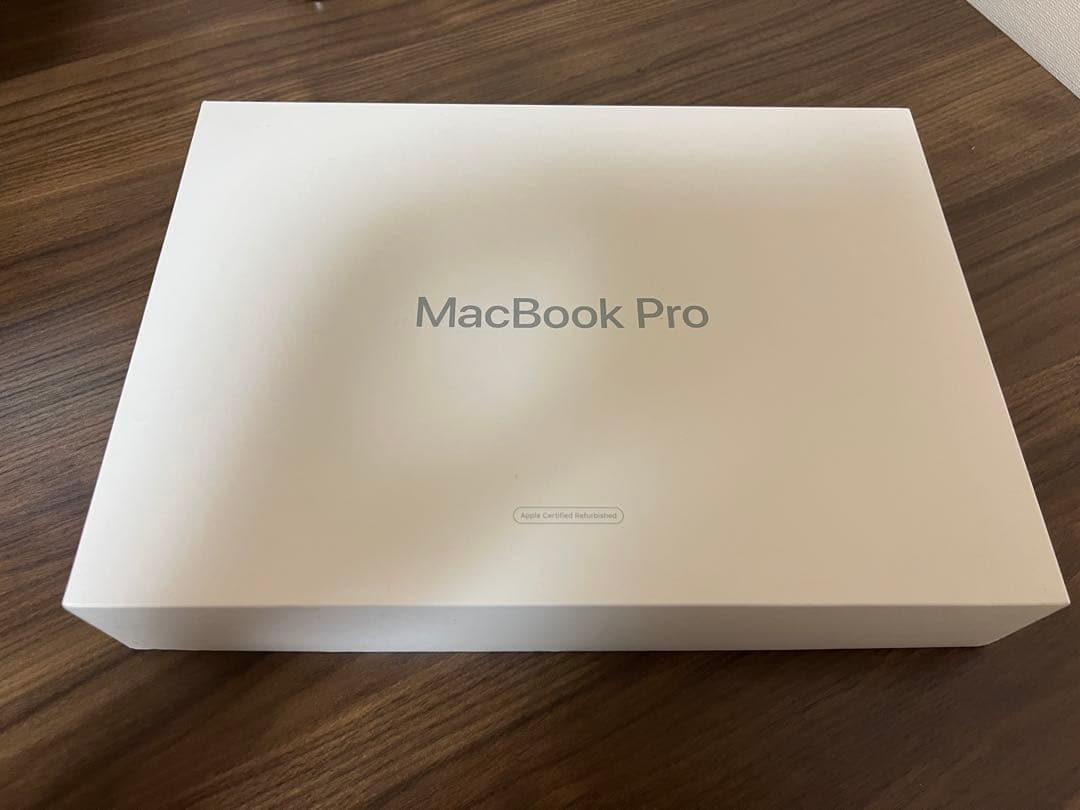 MacBook Pro 13インチ-2018 スペースグレー Touch Bar