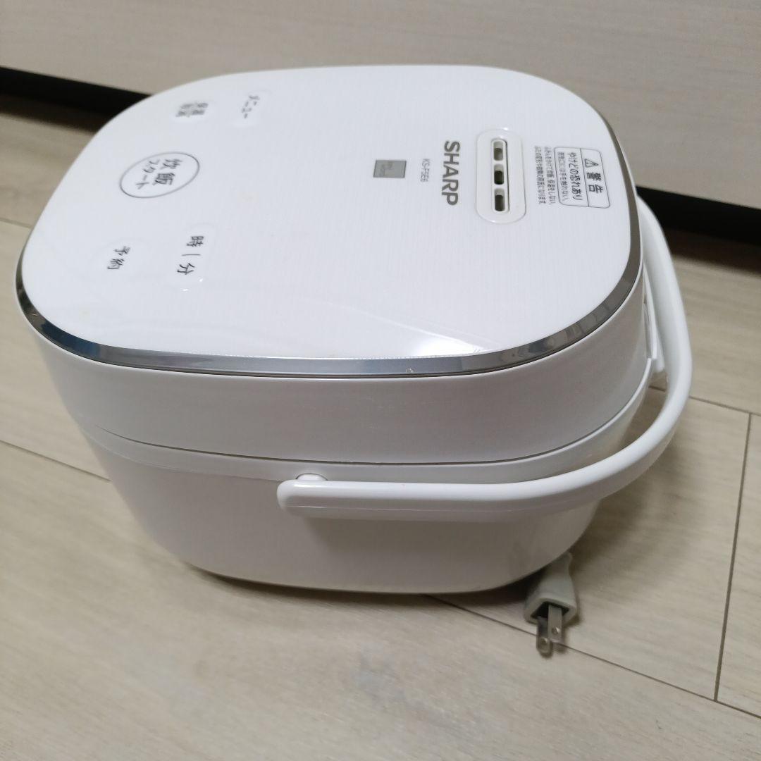 【中古】【非常に良い】シャープ パン調理機能付 ジャー炊飯器 3合炊き