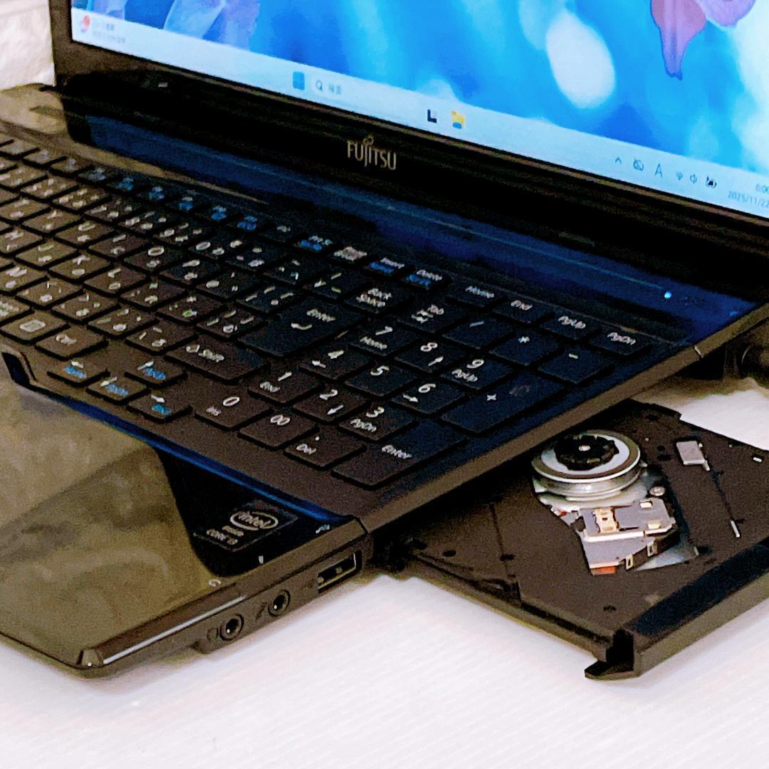 ノートパソコン Windows11 NEC カメラ付き SSD ノートPC