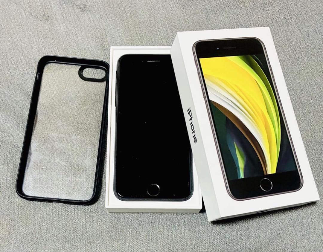 美品　iPhone 6SE 64GB 第2世代　SIMフリー 初期化、動作確認済