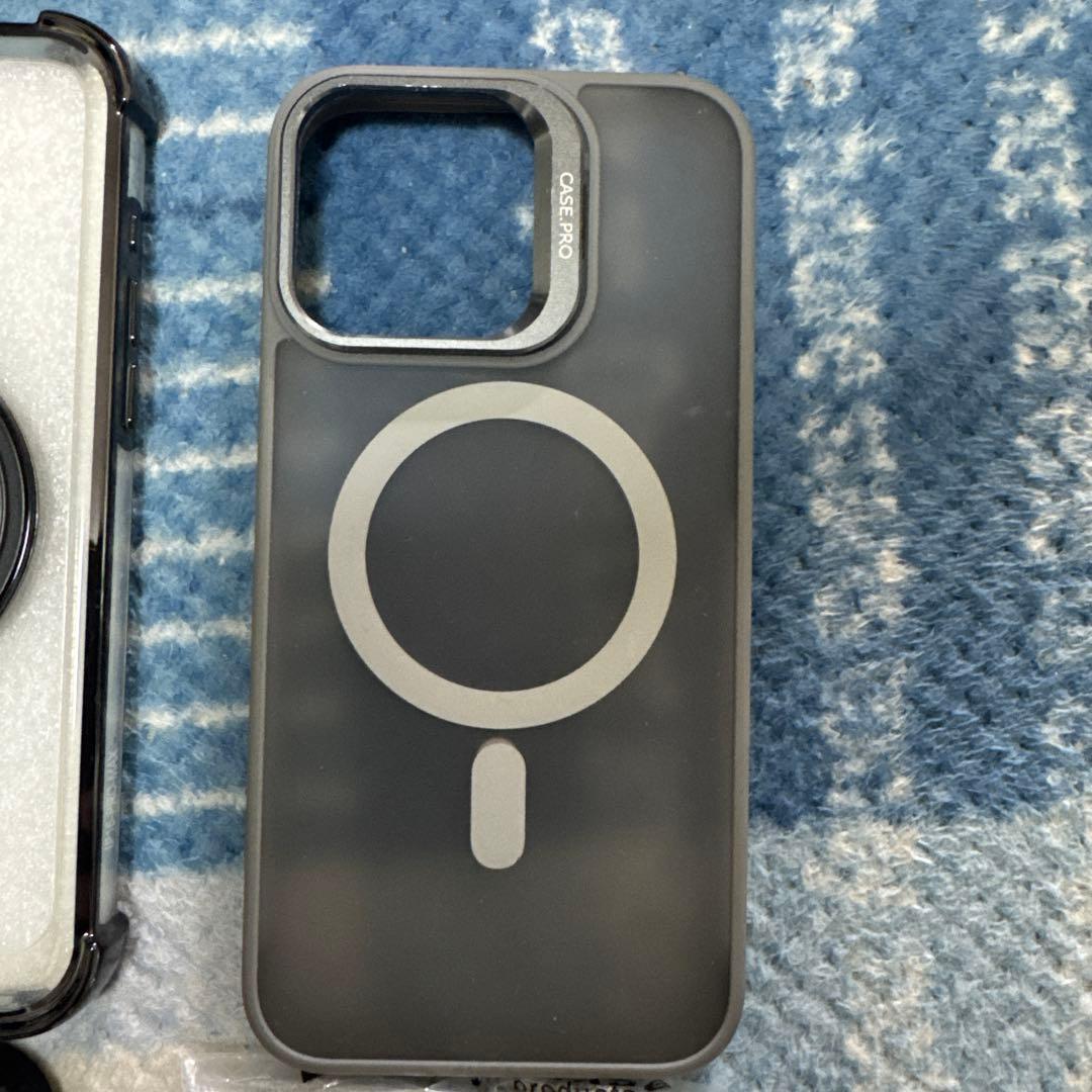 iPhone 15 Pro Max case 用ケースのまとめ売りです