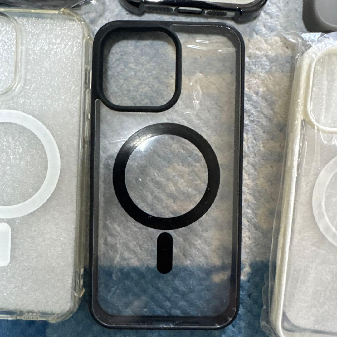 iPhone 15 Pro Max case 用ケースのまとめ売りです