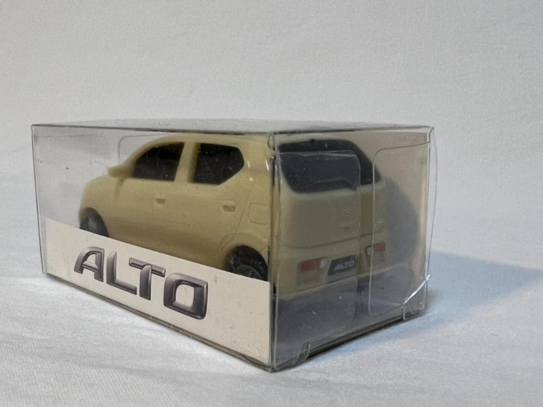 入手困難【新品未開封】SUZUKIミニカー　アルト【全色コンプ品】