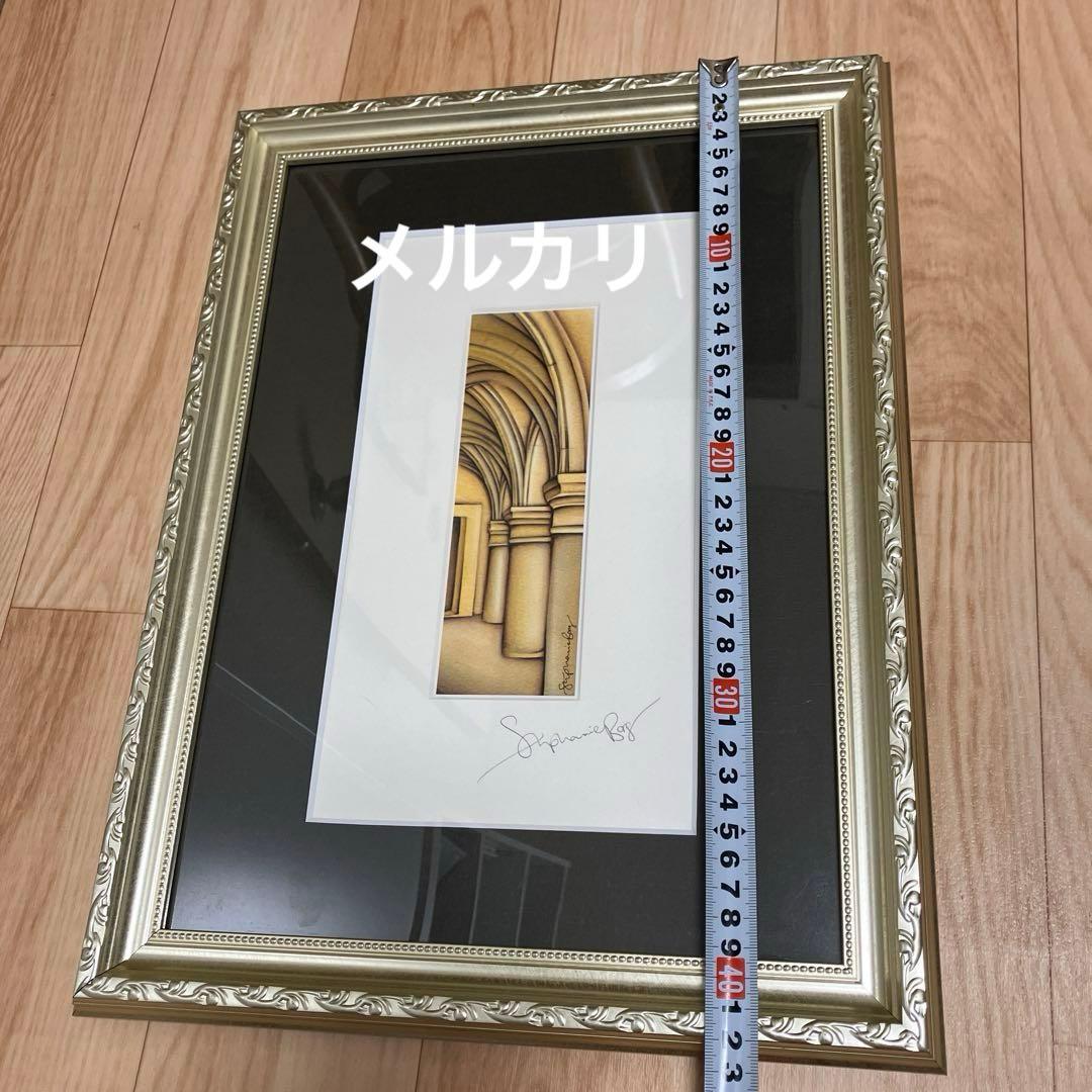 Stephanie Borg 異端審問官の宮殿の中庭にて