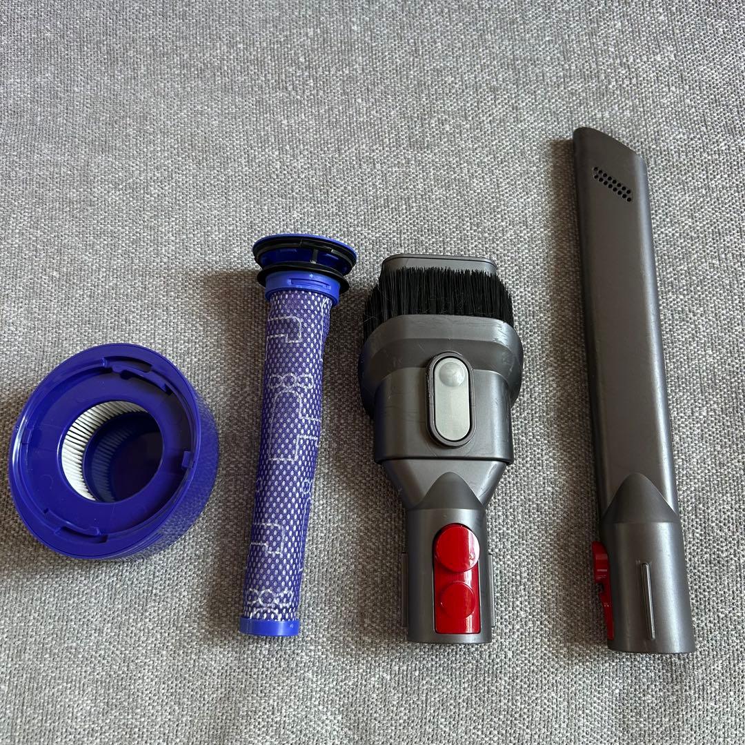 Dyson v8 slim sv10k 本体と付属品 バッテリー良好