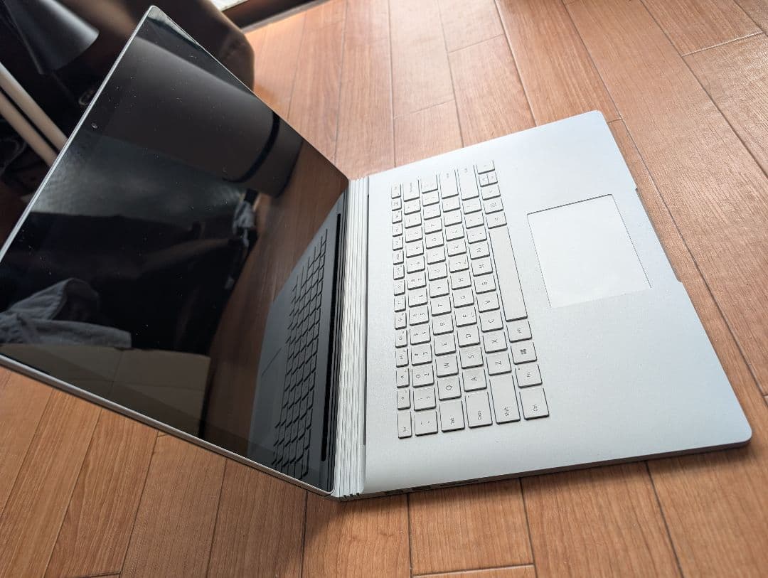 Microsoft Surface Book 2 シルバー 15インチ