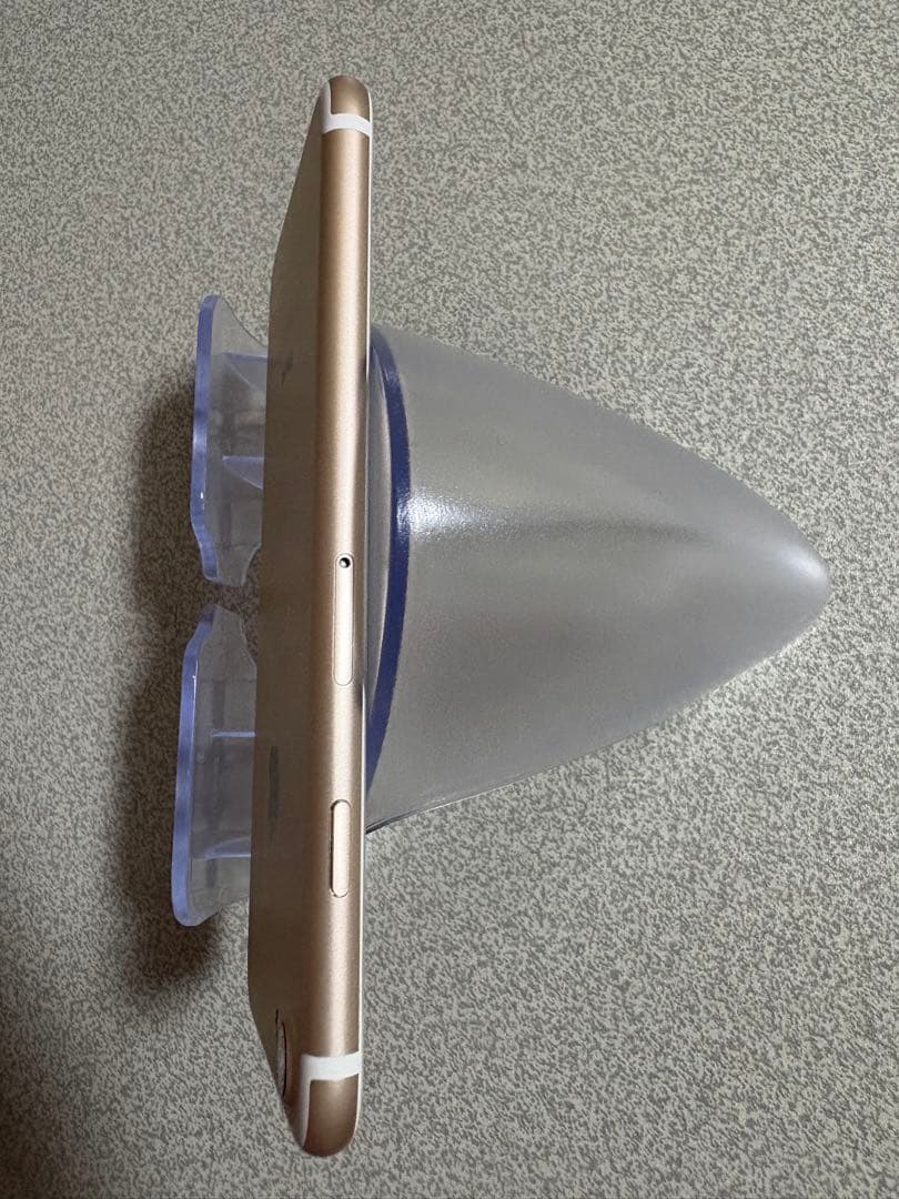【美品】iPhone7 ゴールド 128GB 83%
